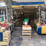 La Petite Oasis, Newly Renovated